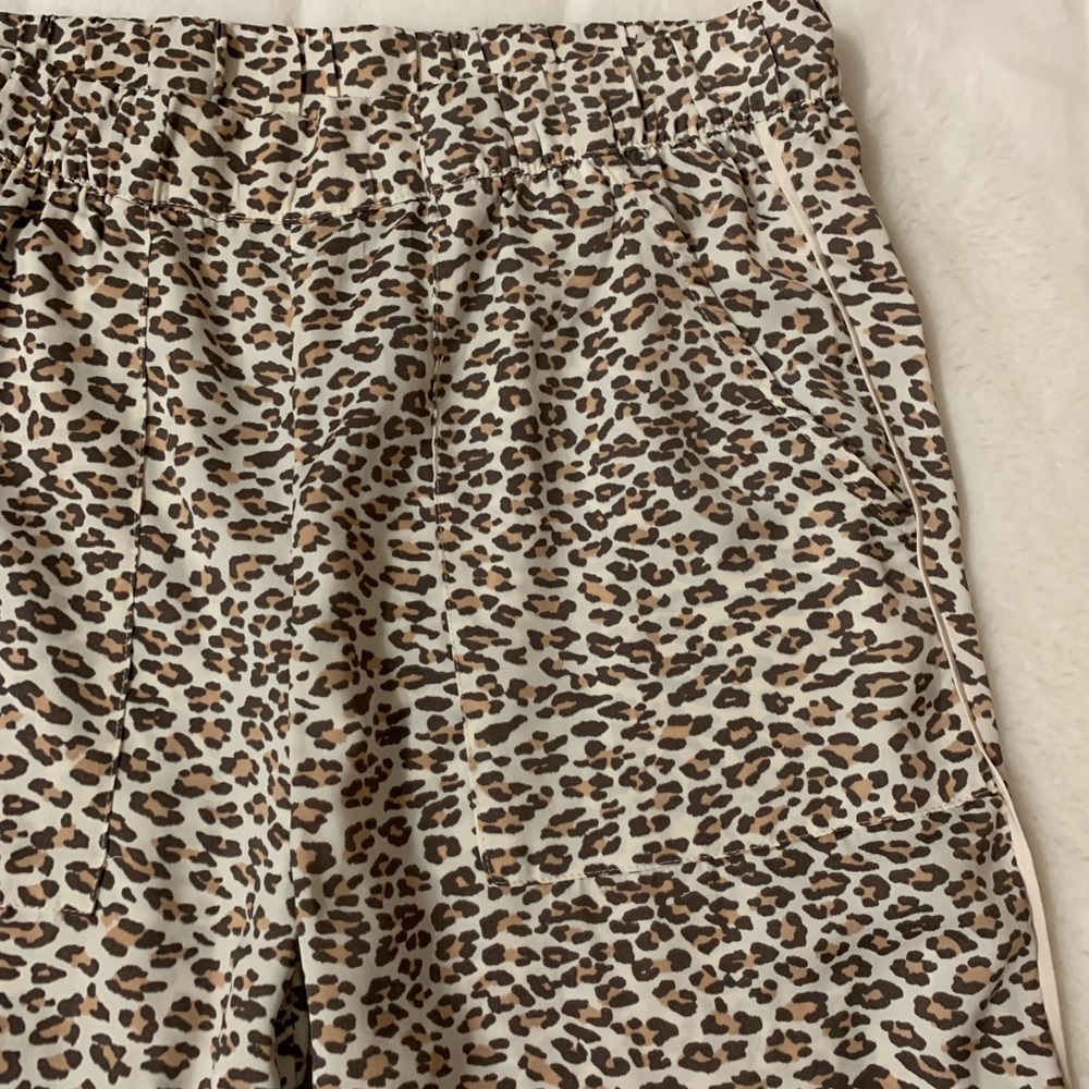 American Eagle Satin Lounge Set - Picture 11 of 11